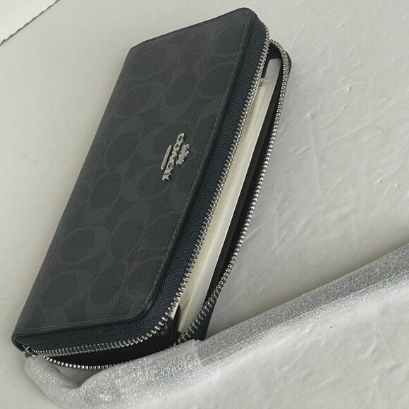 Coach Long Zip Around Wallet Blue Denim Signature Canvas Phone Wristlet C4452 - Picture 7 of 13